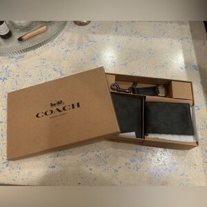 Unused Coach Wallet Set Black